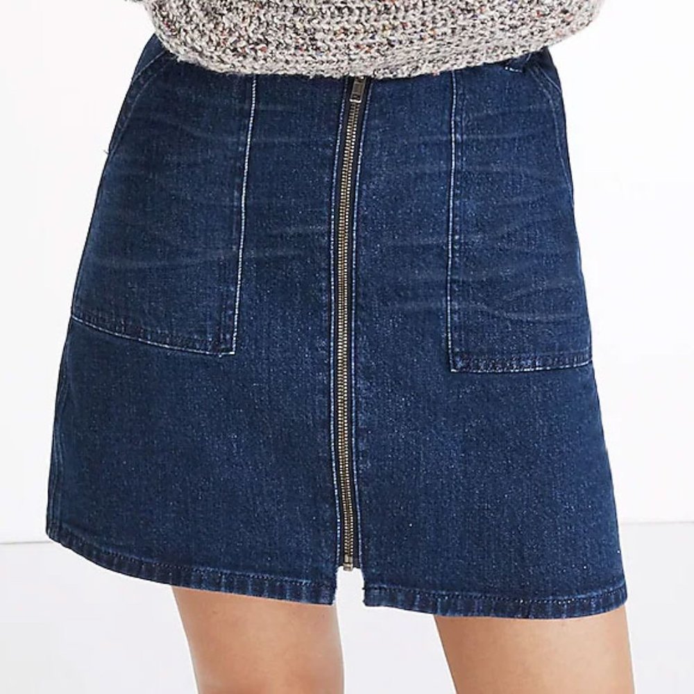 2/$25 🟣 Madewell Denim Utility Zip Skirt Size 30